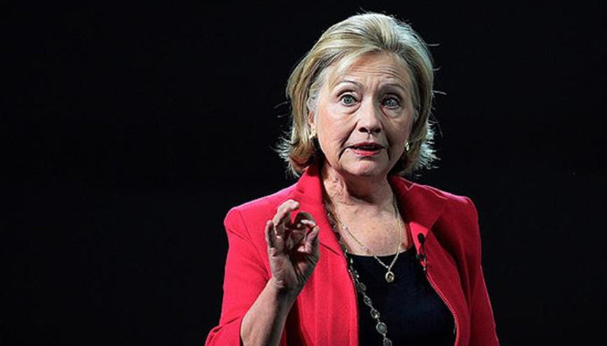 Hillary Clinton, Epstein soruşturmasında meydan okudu: Açık oturum talebi