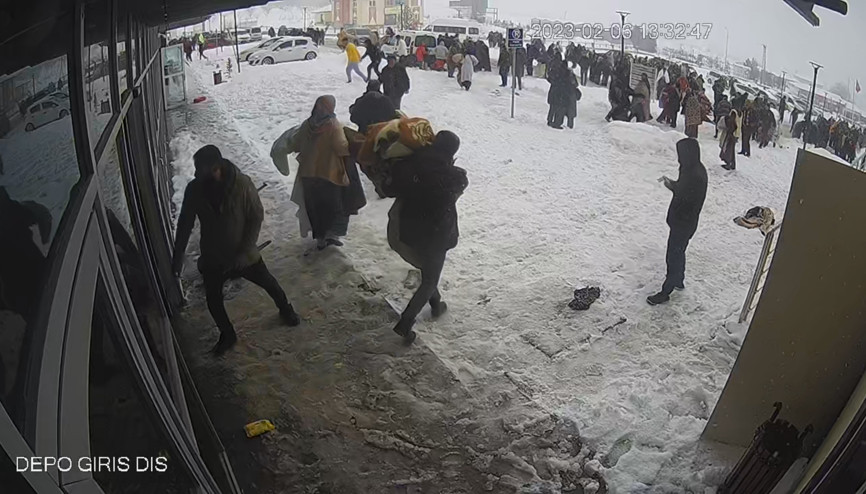 Hastanede büyük panik anları... 6 Şubat depreminden yeni görüntüler ortaya çıktı