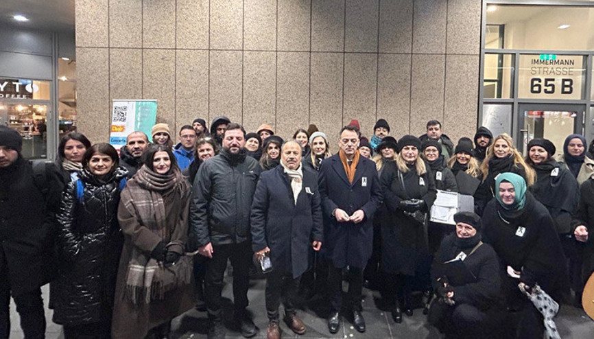 Düsseldorfta 6 Şubat depremi anıldı