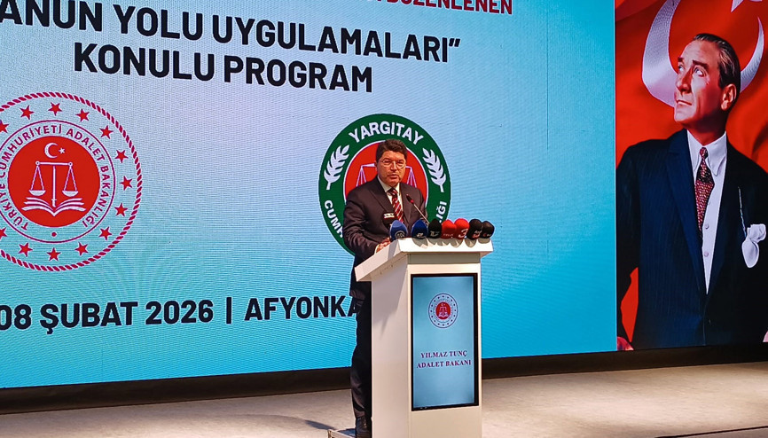 Bakan Tunç: 23 yılda ceza ve hukuk mevzuatımızdan anayasal reformlara, çok önemli adımlar atıldı Bakan Tunç: 23 yılda ceza ve hukuk mevzuatımızdan anayasal reformlara, çok önemli adımlar atıldı