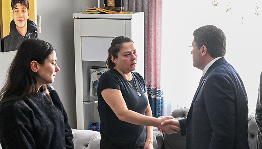 Adalet Bakanı Tunç’tan Atlas Çağlayan’ın ailesine ziyaret