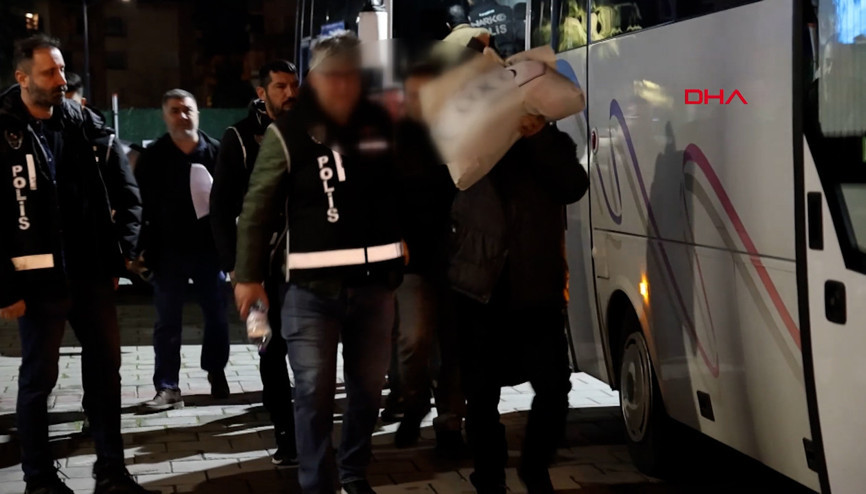 İzmirin Buca Belediyesine operasyon