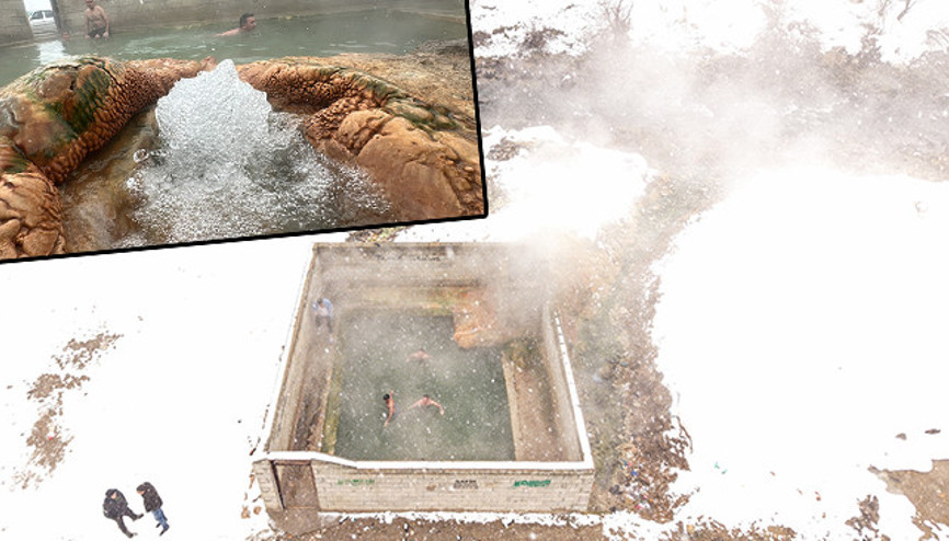 Termometrelerin eksi 30 dereceye düştüğü ilçede şifa dağıtıyor: Türkiyenin birçok yerinden geliyorlar Çekim merkezi haline geldi