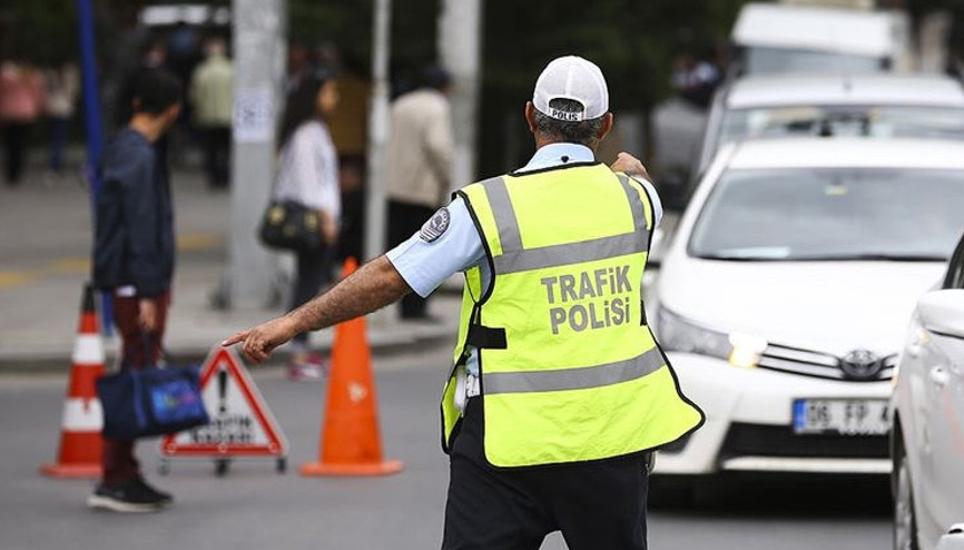 Trafik düzenlemelerini de içeren teklifin 6 maddesi daha kabul edildi