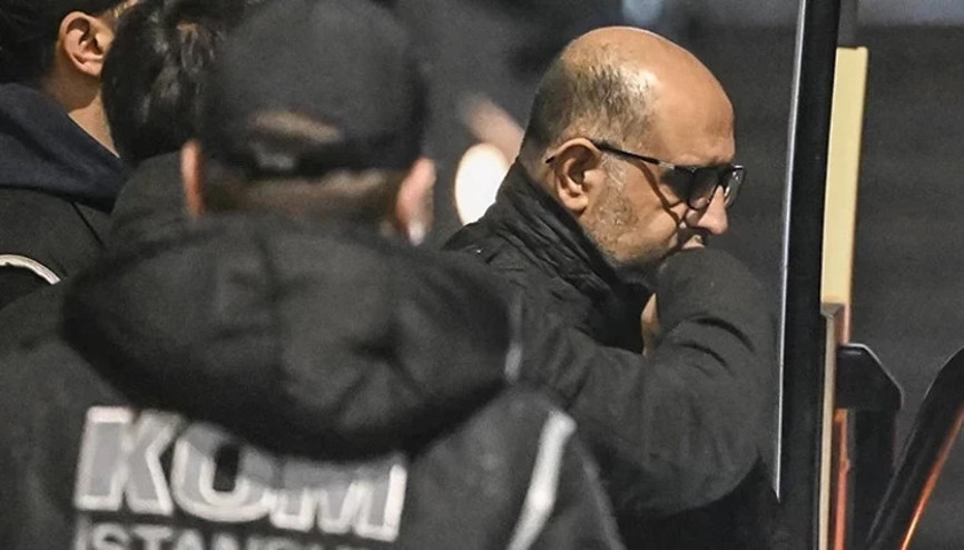 Aziz İhsan Aktaş, 4 klasörle hakim karşısına çıktı... İtirafçı olma sürecini böyle anlattı Aziz İhsan Aktaş, 4 klasörle hakim karşısına çıktı... İtirafçı olma sürecini böyle anlattı