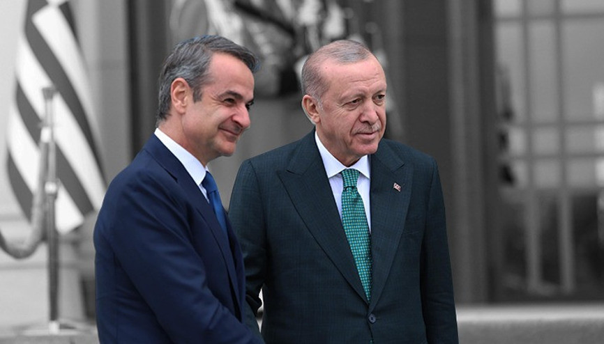 Cumhurbaşkanı Erdoğan ve Miçotakis görüşmesinin perde arkası: Yunan basını, tesbih ve albüm detaylarını yazdı Cumhurbaşkanı Erdoğan ve Miçotakis görüşmesinin perde arkası: Yunan basını, tesbih ve albüm detaylarını yazdı