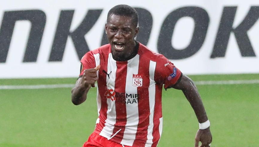 Sakaryaspor, Sivasspor, Gaziantep FK ve Amedsporda oynamıştı... Bakan Yardımcısı oldu.. Max Gradel kimdir, nereli Sakaryaspor, Sivasspor, Gaziantep FK ve Amedsporda oynamıştı... Bakan Yardımcısı oldu.. Max Gradel kimdir, nereli