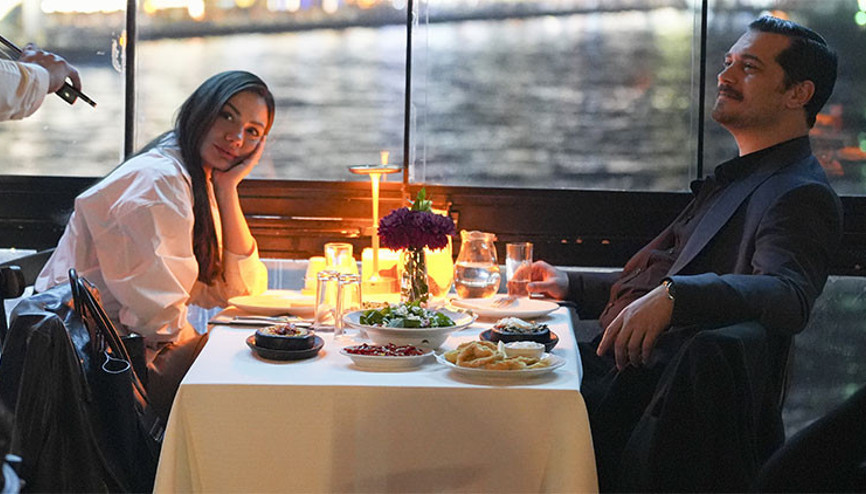 Eşref, sahte Rüyaya uyandı