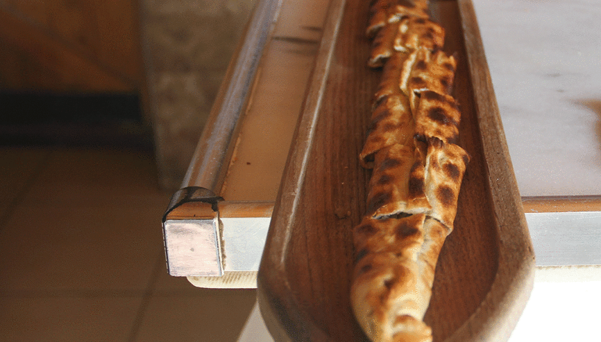 Damak çatlatan tescilli lezzet: Çarşamba pidesi