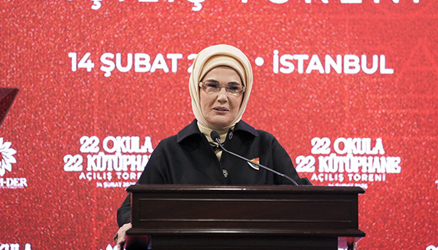 Emine Erdoğan, TOGEMDERin 22 Okula 22 Kütüphane projesinin açılış töreninde konuştu Emine Erdoğan, TOGEMDERin 22 Okula 22 Kütüphane projesinin açılış töreninde konuştu