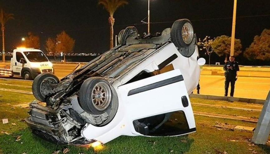 Vanda otomobil takla attı: 1 ölü, 3 yaralı