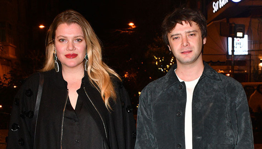 Hem yönetmeni hem sevgilisi