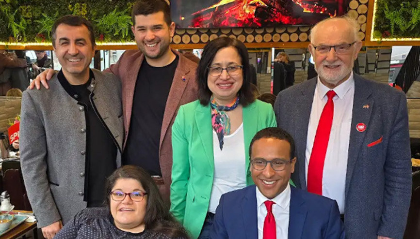 SPD’li adaylar seçmenle buluştu