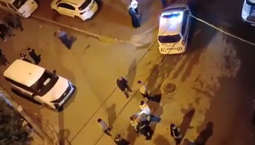 Mersinde düğünde silahlı kavga: 1i çocuk 8 yaralı Mersinde düğünde silahlı kavga: 1i çocuk 8 yaralı