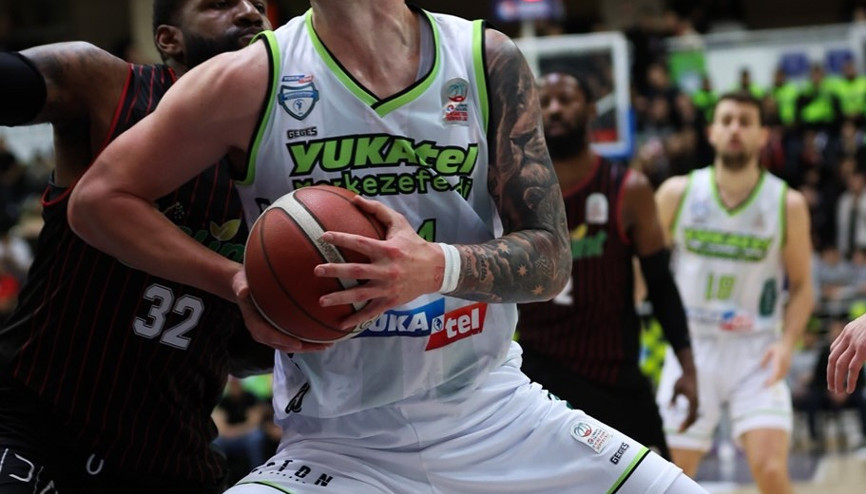 Merkezefendiden Omice milli davet