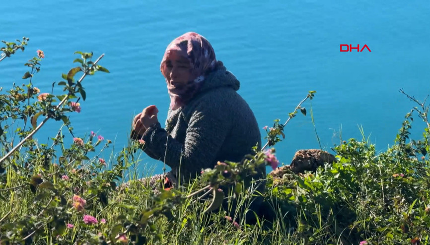 Otizmli çocuğunun başka şehre gönderilmesini istemeyen anneye bakanlık el uzattı Otizmli çocuğunun başka şehre gönderilmesini istemeyen anneye bakanlık el uzattı