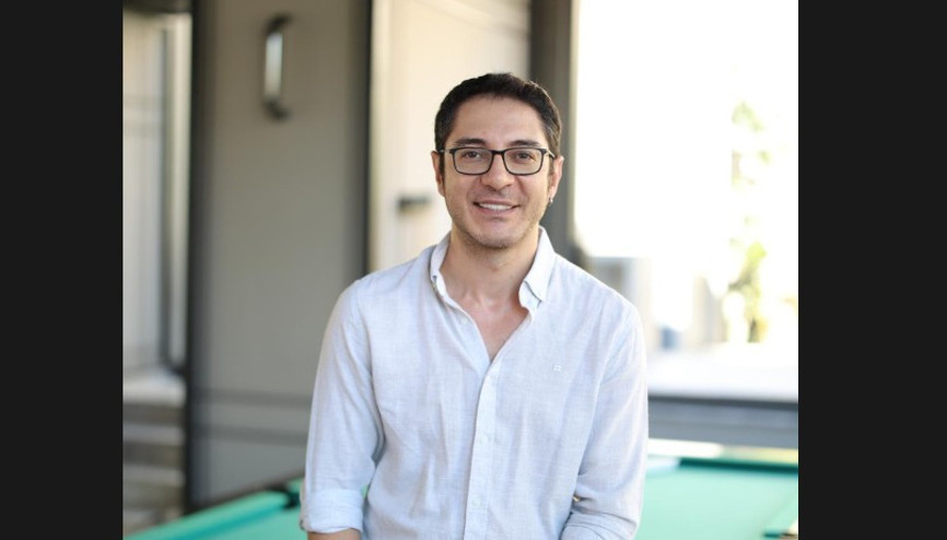 Dudak-burun-çene ucu profil estetiği ile yüzde doğal denge sağlanıyor