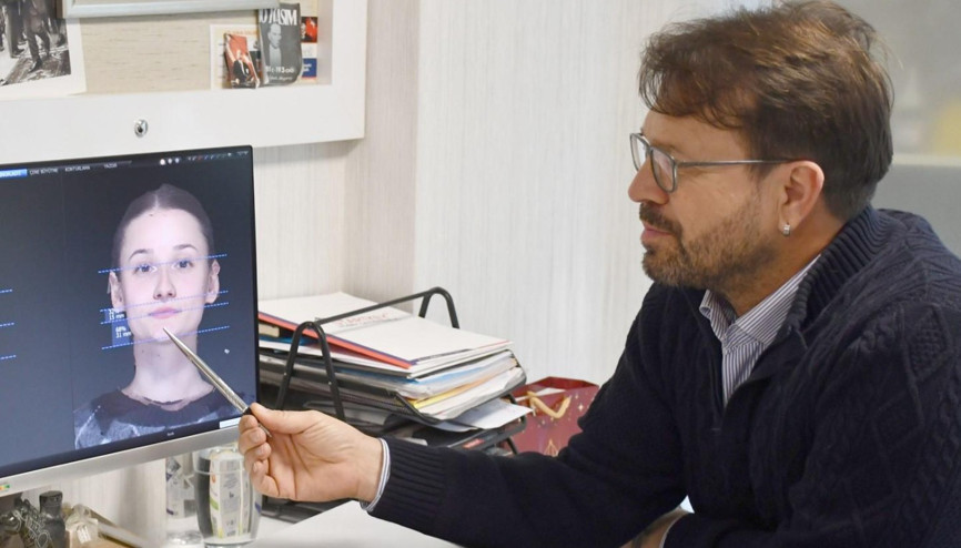 Burun estetiği öncesi planlamada ileri teknoloji: 3 boyutlu simülasyon