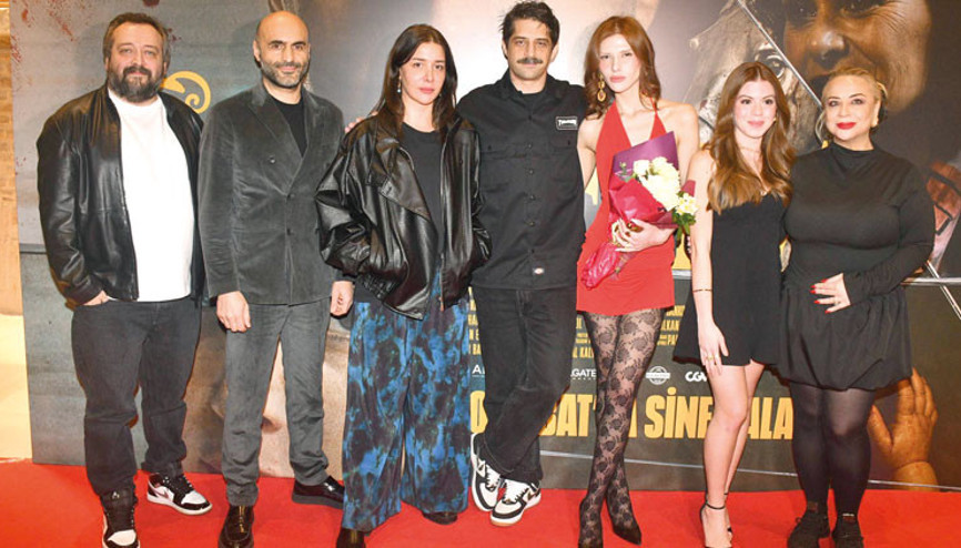 Bir korku komedi filmi