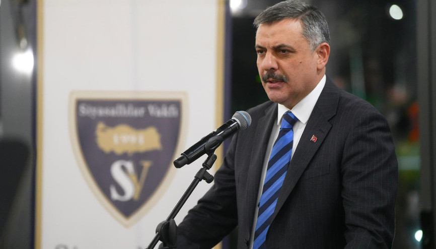 İçişleri Bakanı Çiftçi, Siyasallılar Vakfının iftar programına katıldı