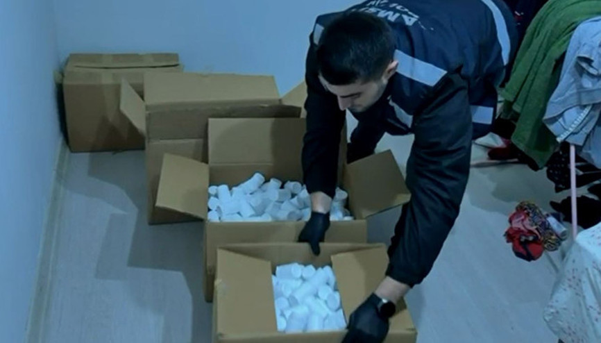 Samsunda evlerinden 230 bin hap çıkan anne-oğul gözaltına alındı
