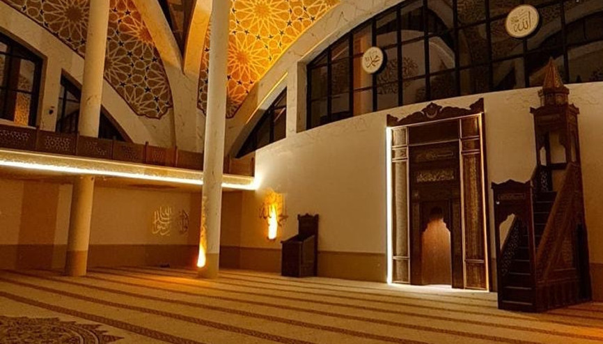 İzmir’de dev eser tamamlandı: Hacı Mustafa Tekinalp Cami açılış için gün sayıyor İzmir’de dev eser tamamlandı: Hacı Mustafa Tekinalp Cami açılış için gün sayıyor