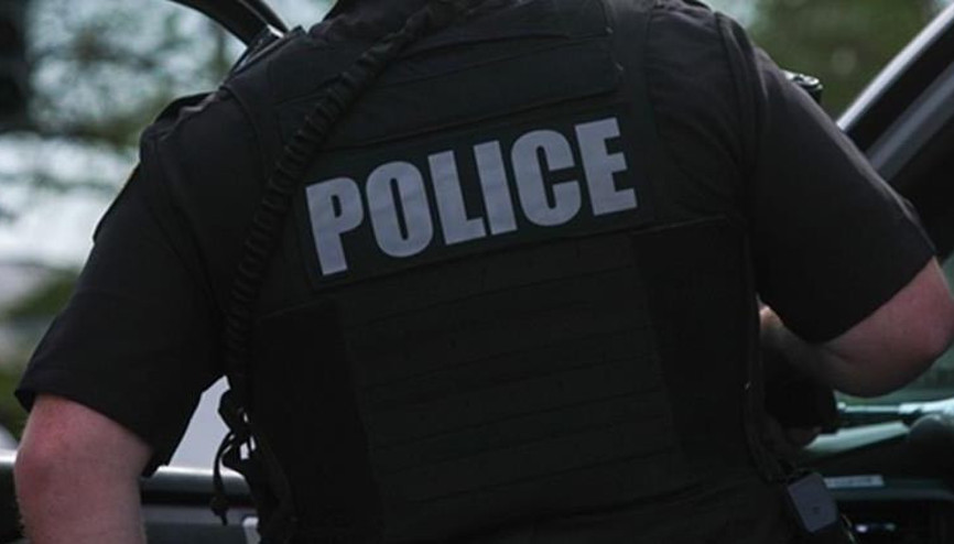 Polise kar topu yağdı: Soruşturma başlatıldı