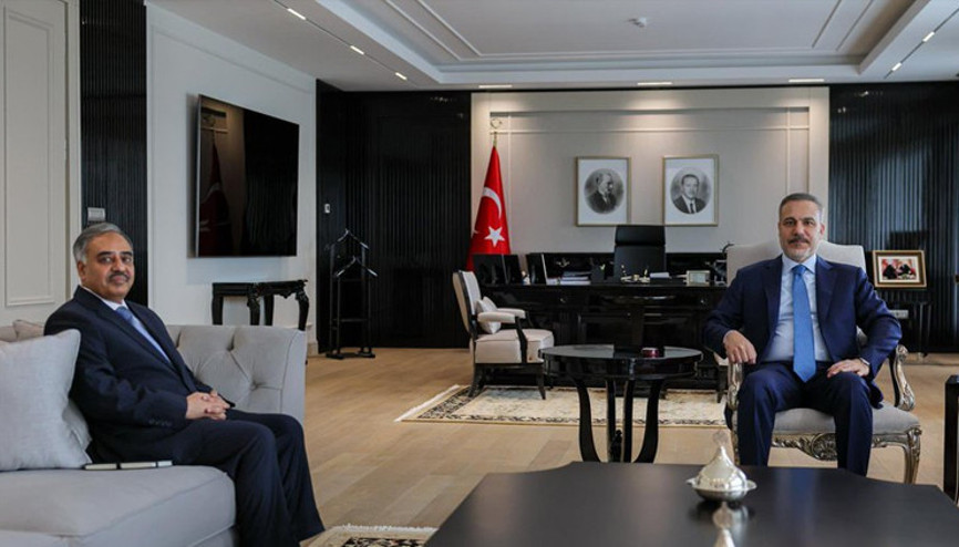 Dışişleri Bakanı Hakan Fidan, Gelişen Sekiz Ülke (D-8) Teşkilatı Genel Sekreteri Mahmood ile görüştü