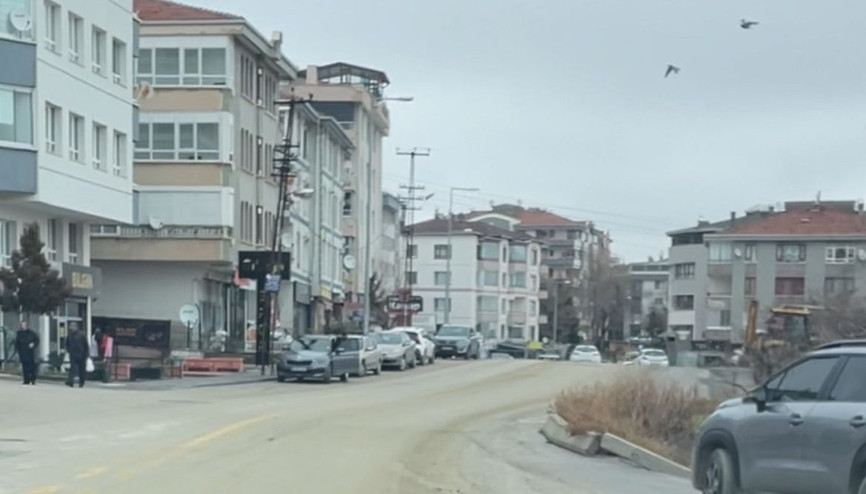 Dikmen ve Oran’da çamur isyanı... Asfaltı gören var mı