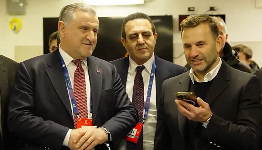 Cumhurbaşkanı Erdoğandan turu geçen Galatasaraya tebrik telefonu