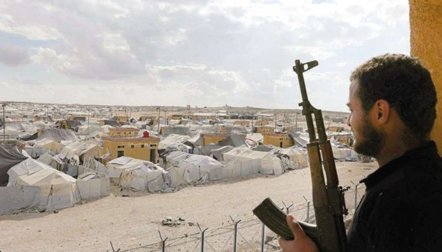 DEAŞ’lı aileler tutuluyordu… Suriye’deki Hol Kampı’ndan binlerce kişi kaçmış