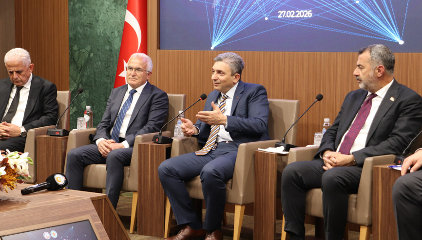 Vali Şahin, Kumlucada gençlerle bir araya geldi Vali Şahin, Kumlucada gençlerle bir araya geldi