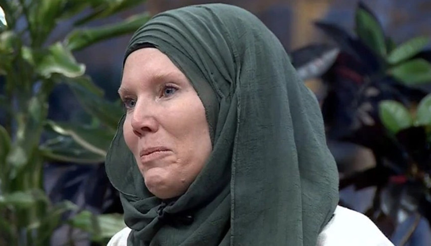 Kanadalı Jenny hem ağladı hem ağlattı