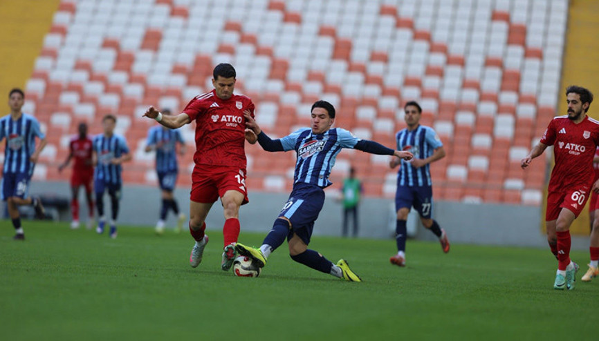 Pendikspor, Adana Demirsporu 5 golle devirdi