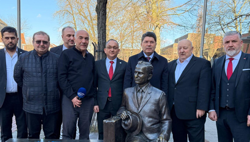 Yılmaz Tunç’un Göç Anıtı ziyareti