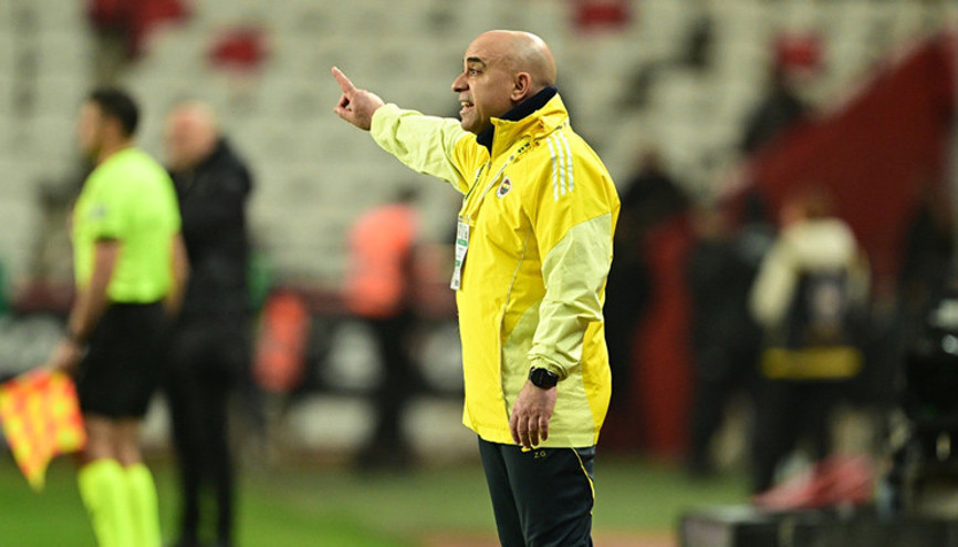 Fenerbahçe Yardımcı Antrenörü Zeki Murat Göle: Şampiyonluk yarışı uzun