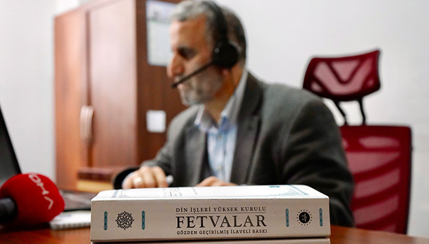 Ramazanda Alo Fetva Hattına gelen çağrı sayısı iki kat arttı