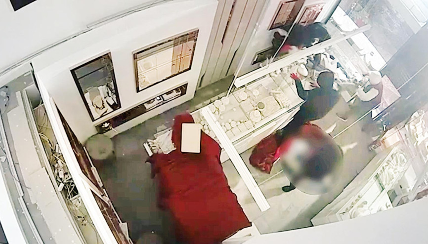 2 dakikada 18 milyon liralık soygun