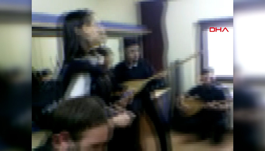 Çekmeköy’de öldürülen öğretmenin 20 yıllık prova görüntüleri ortaya çıktı Çekmeköy’de öldürülen öğretmenin 20 yıllık prova görüntüleri ortaya çıktı