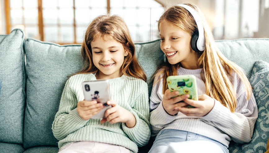 Sosyal medyaya 15 yaş sınırı