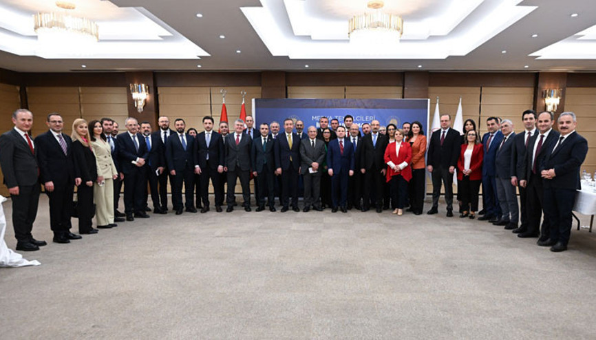 Bakan Gürlek, medya temsilcileri ile iftarda bir araya geldi