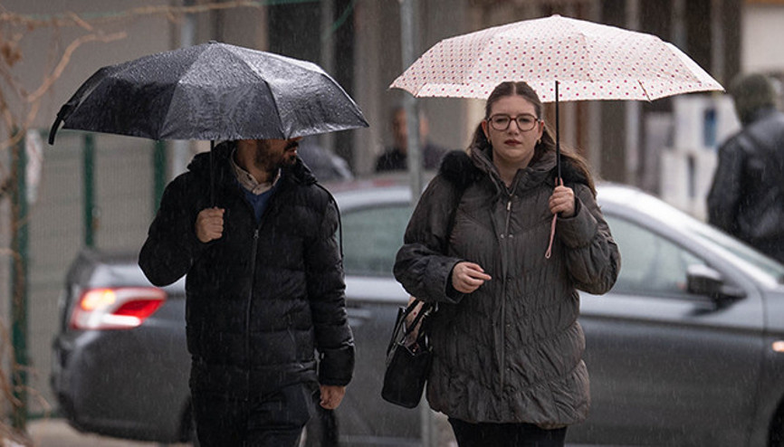 Sağanak yağış başlıyor: Meteoroloji saat verdi Bu illerde yaşayanlar dikkat: Kuvvetli geliyor