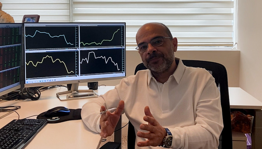 Petrol direksiyon koltuğunda