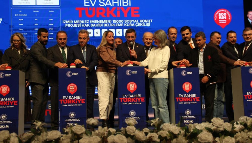 İzmirde 21 bin konutun kurası çekildi