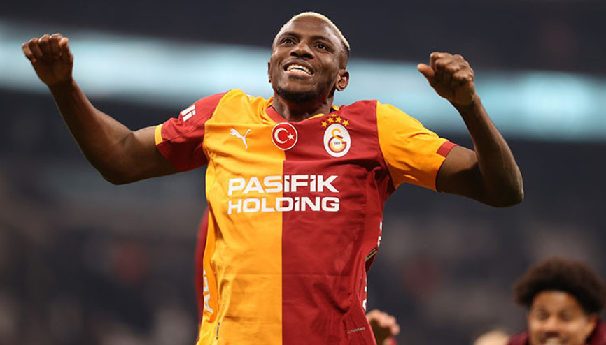 Galatasaray golü attı, sonra üzerine yattı