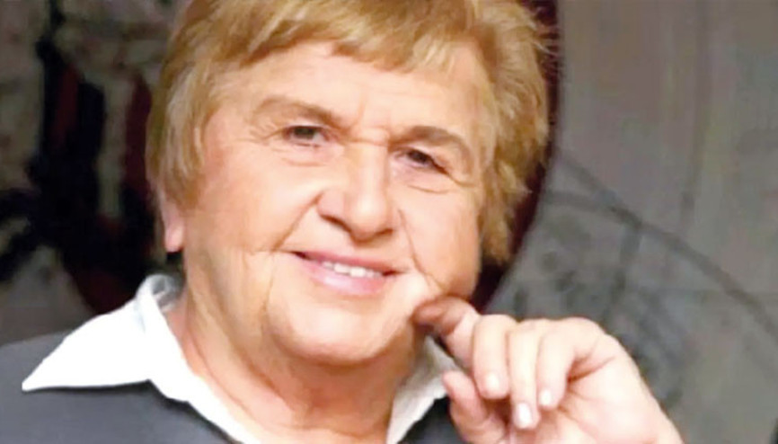 Usta söz yazarı Ülkü Akere veda