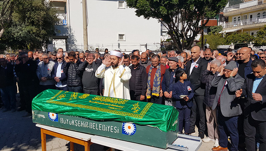 Teknik direktör Engin Fırat son yolculuğuna uğurlandı