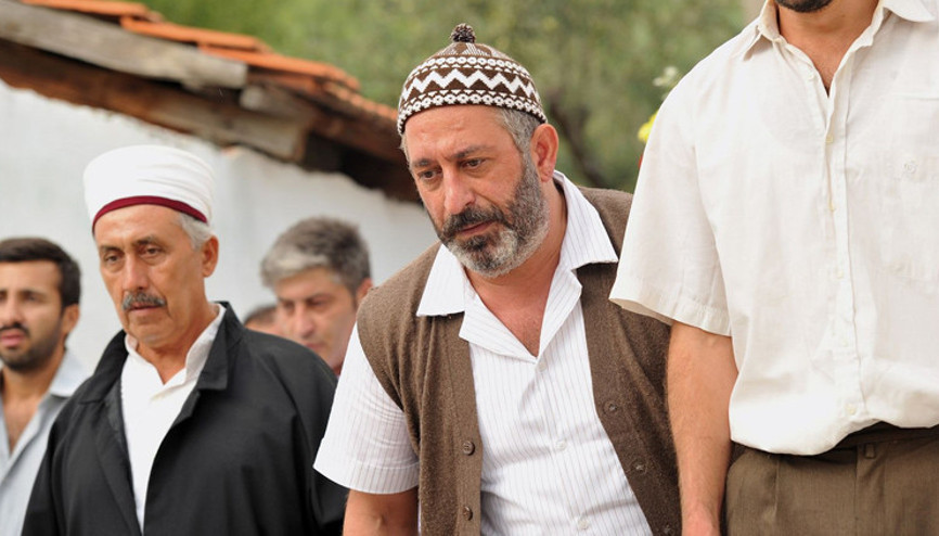 İftarlık Gazoz filminin konusu nedir, oyuncuları kimler, ne zaman çekildi