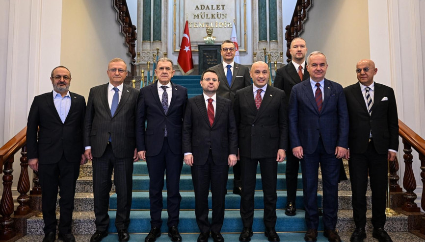 Adalet Bakanı Gürlek, Türkiye İhracatçılar Meclisi heyetini kabul etti
