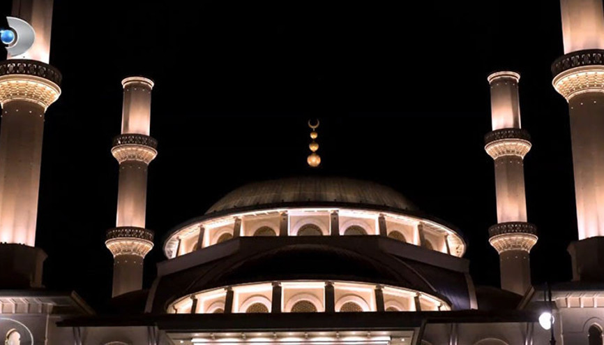 Millet Camii’nde Kadir Gecesi özel yayını